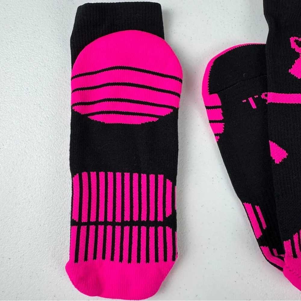 C.S.I. Breast Cancer Awareness Athletic Crew Socks Black Pink‎ Ribbon Womens L